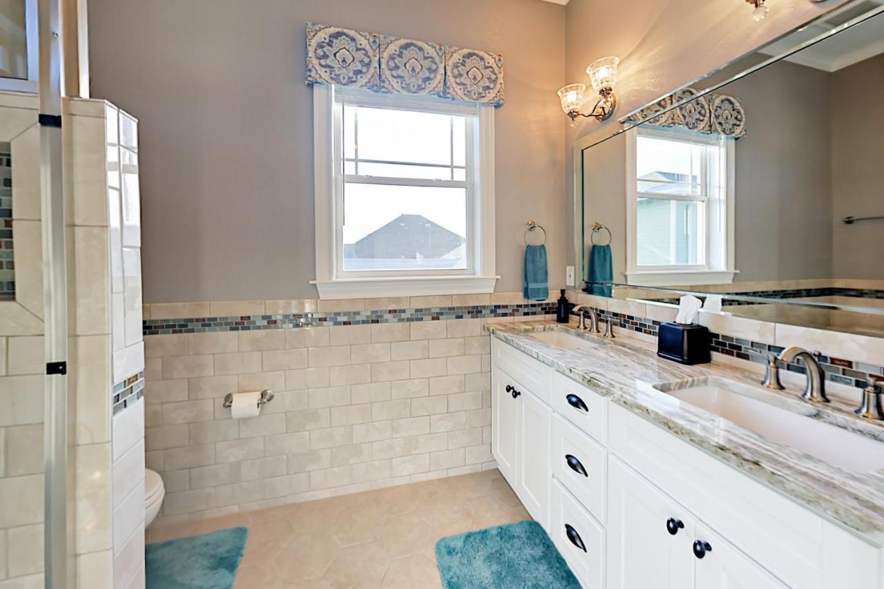 The Beachy & Charming Whale Galveston Extérieur photo